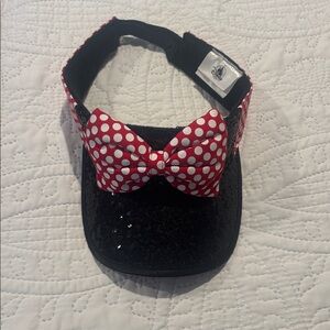 Minnie Mouse Bow Sun Visor NEW Walt Disney World